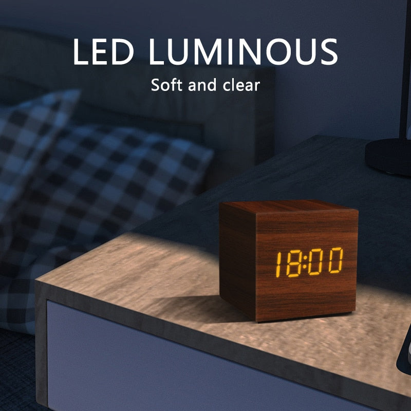 Alarm clock LED wooden clock Table Voice control USB/AAA powered electronic desk clocks