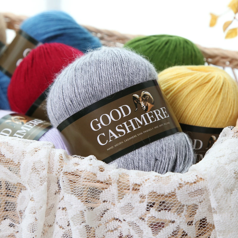 50+20g Mongolian Cashmere wool mix + thread