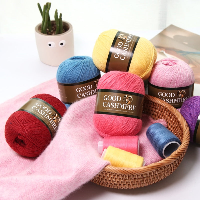 50+20g Mongolian Cashmere wool mix + thread