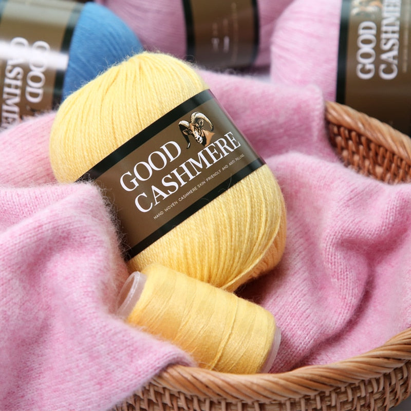 50+20g Mongolian Cashmere wool mix + thread